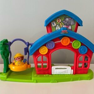 Fisher-Price Little People Play School with Little Maggie